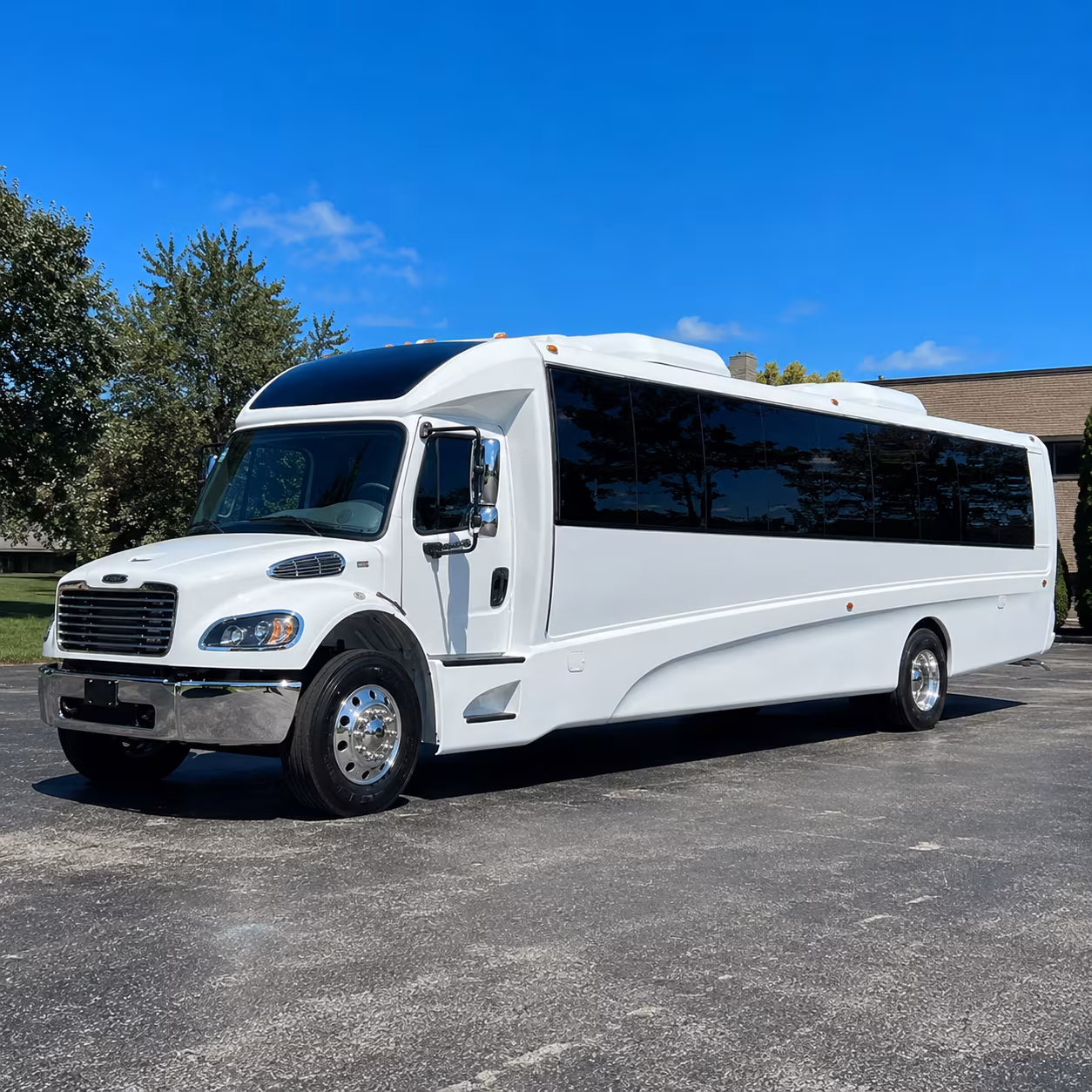 miami beach 28 passenger minibus