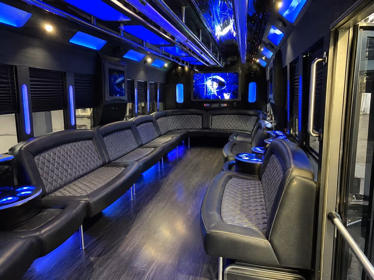 miami beach 28 passenger party bus interior