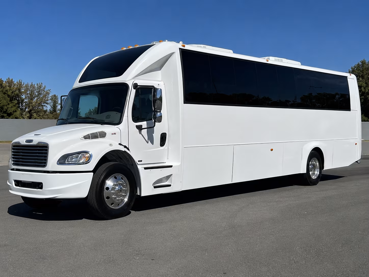 miami beach new years eve party bus rental