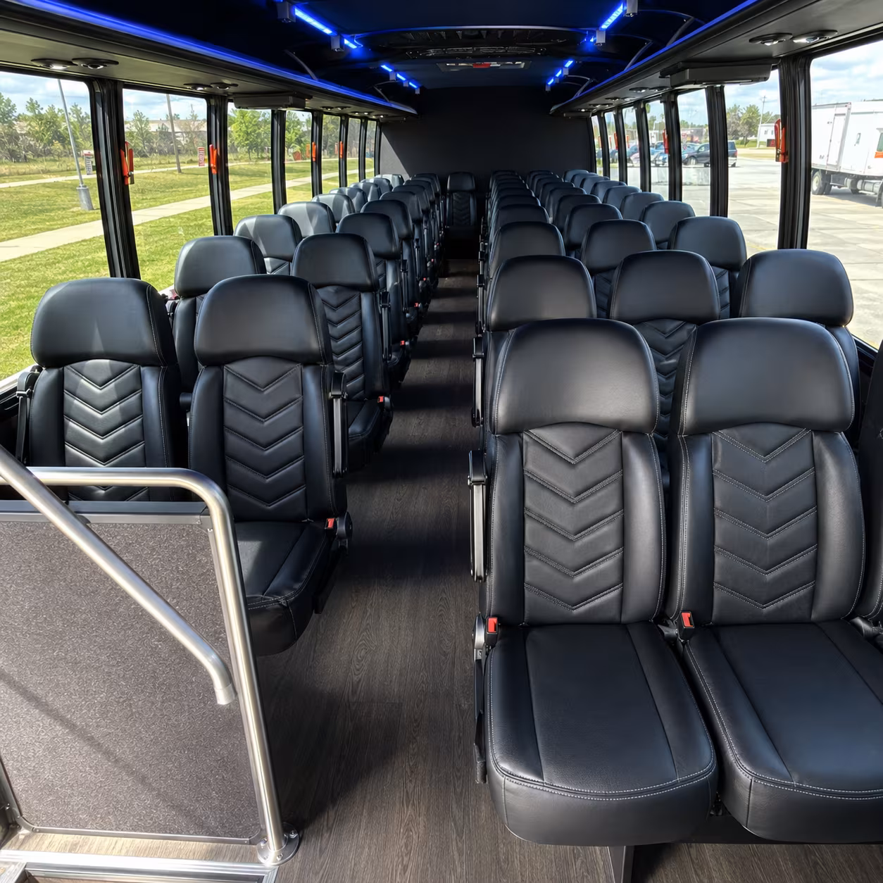 minibuses for miami beach science and nature field trips